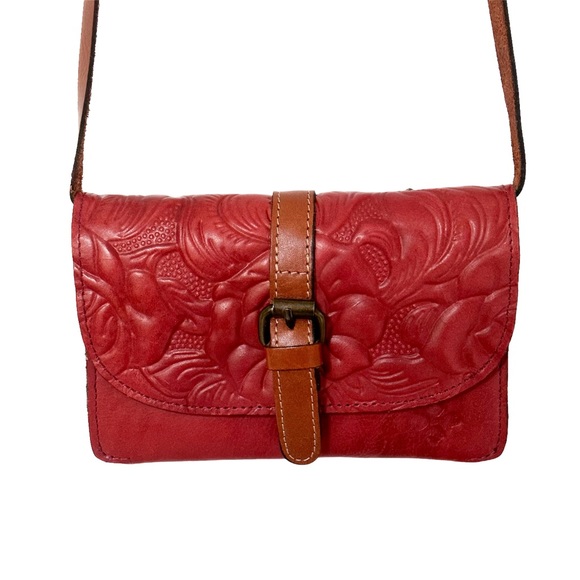 Patricia Nash Handbags - Patricia Nash Red Leather Rose Tooled Crossbody Purse Bag Torri